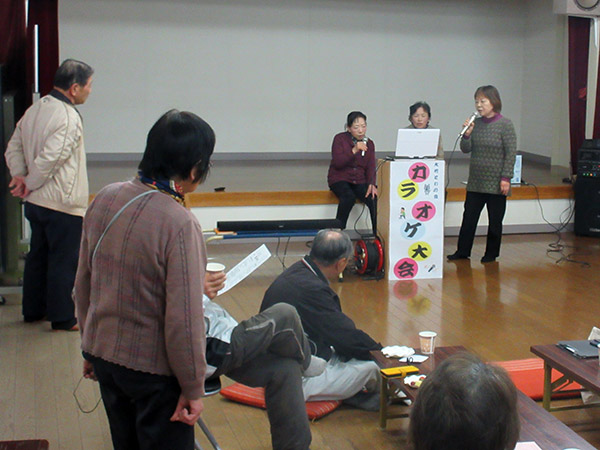 カラオケ大会