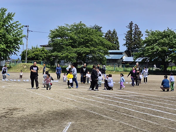 幼児レース